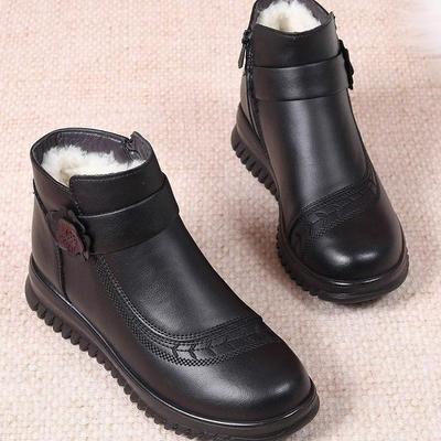 2026 Winter Mother Cotton Shoes Soft Leather Shoes Wool Middle-aged and Elderly Women's Short Boots Velvet Warm Elderly Grandmother Non-slip Shoes