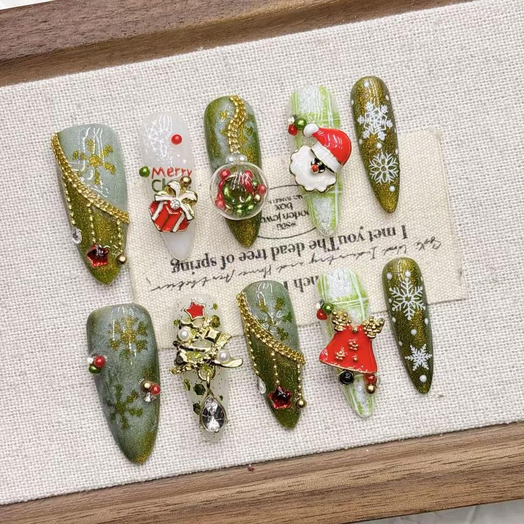 Green Christmas 2026 Snowflake Mid-Length Handmade Wearable Nail Art