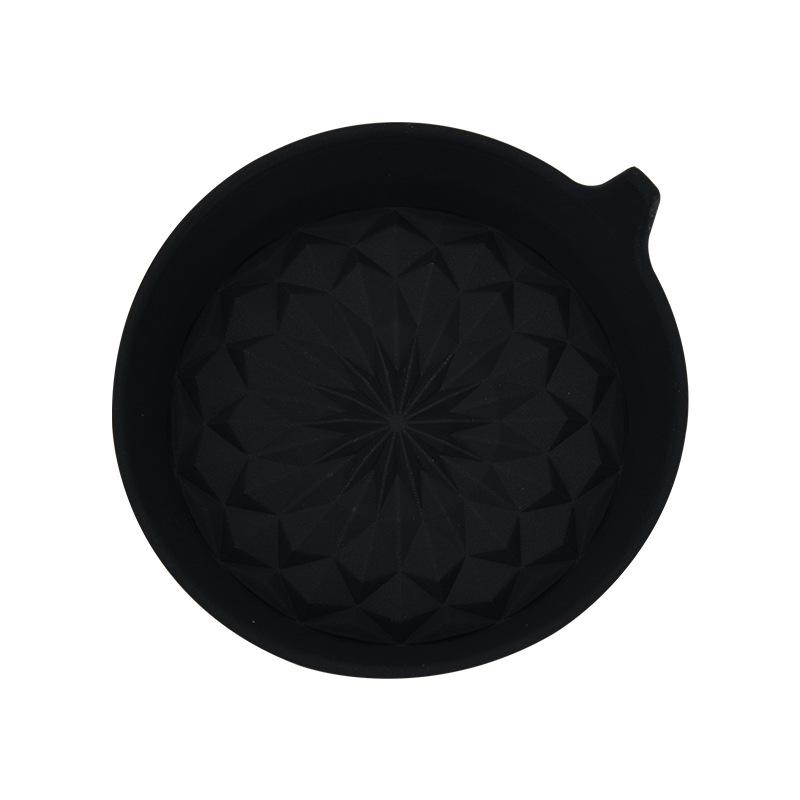 Silicone Rhombus Car Cup Holder Mat: Non-Slip and Heat-Resistant Coaster