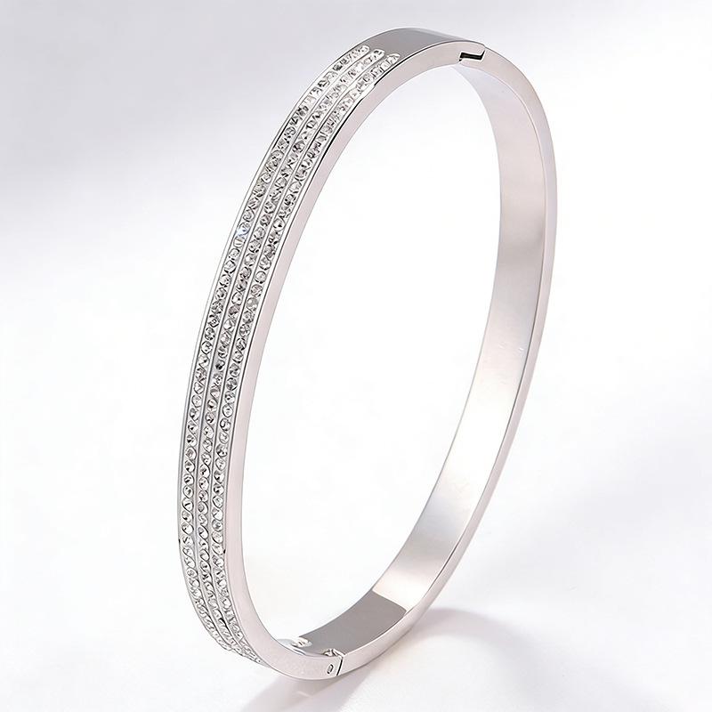 Europäisches & Amerikanisches Luxus Zirkon Stern Armband: Vielseitige, Elegante, Lichtechte Mode für Damen