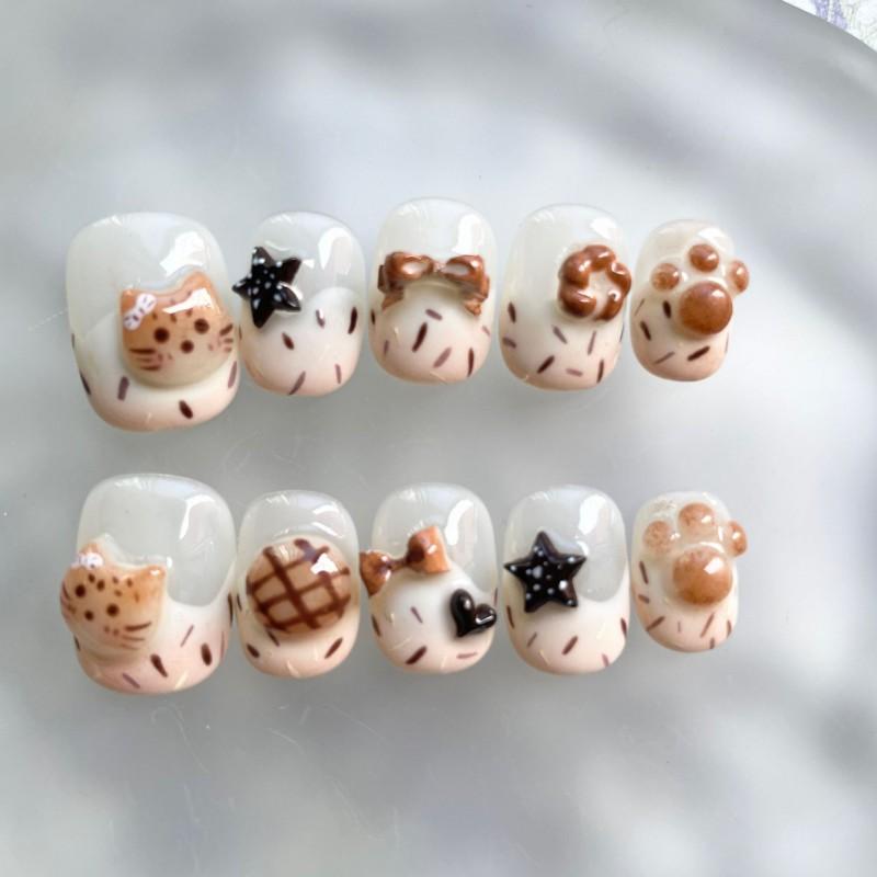 Hand-Painted Press-On Nails Short Square Cat Eye Design Cute Kawaii Style Wearable Nail Tips Women