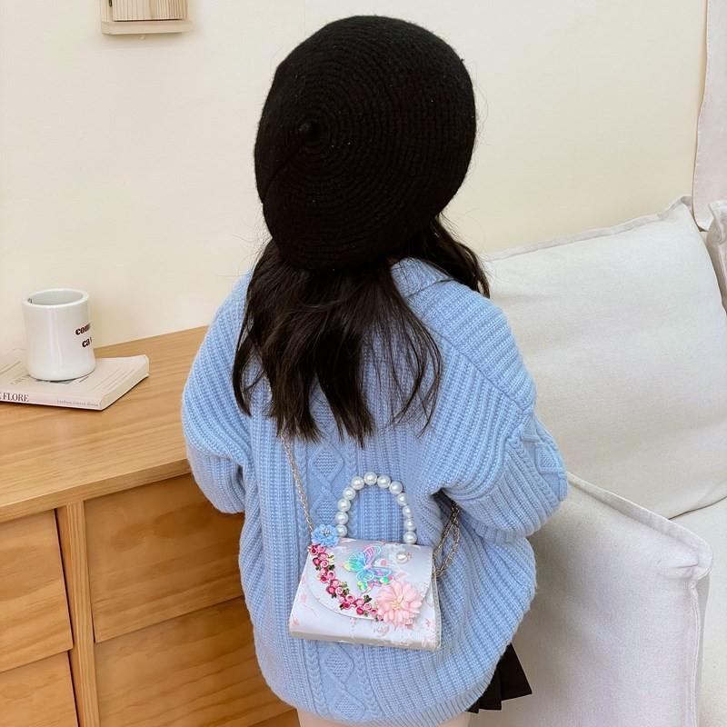 Kids Stylish Genderneutral Shoulder Bag With Cute Panda And Beautiful Chain Details