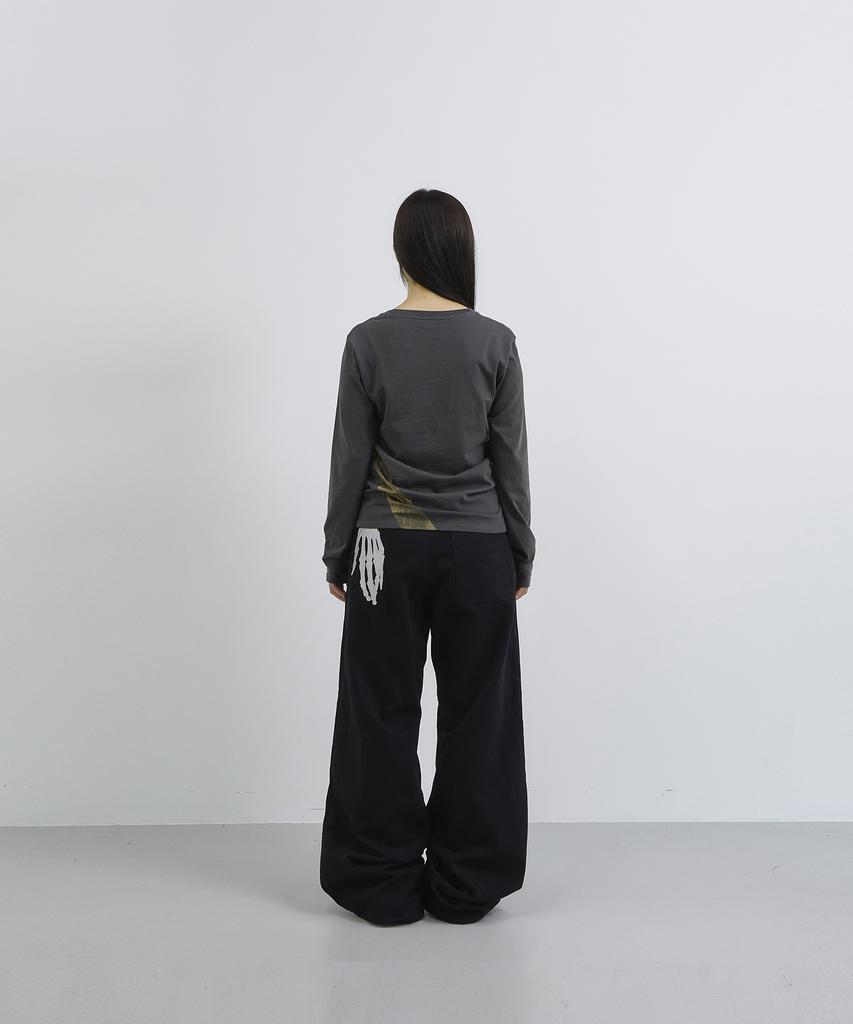 Tansanmageunesyum Hand Bone Black Pants (Black)