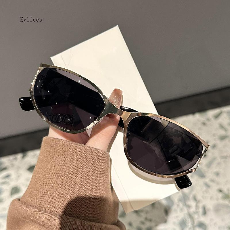 Vintage Oval Punk Sunglasses Female Luxury Design Curved Frames Sun Spectacles Male Fashion Eye Spectacles Shades Goggles UV 400 Protection
