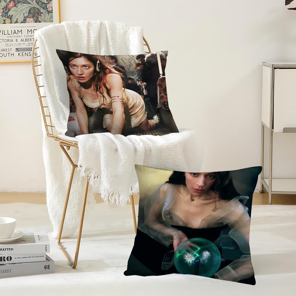Singer CCaroline Polachek Pillow Case Suitable For Bedrooms Living Rooms Cars Home Decoration