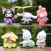 Entzückende Sanrio PVC-Figuren-Kollektion mit Melon Melody und Kuromi in bezaubernden floralen Designs