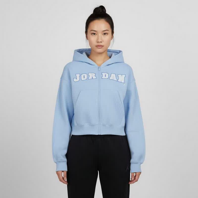 Jordan Women s Loose Fit Hooded Knit Jacket IO1075-422 L