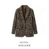 Roupas e acessórios femininos – Blazers