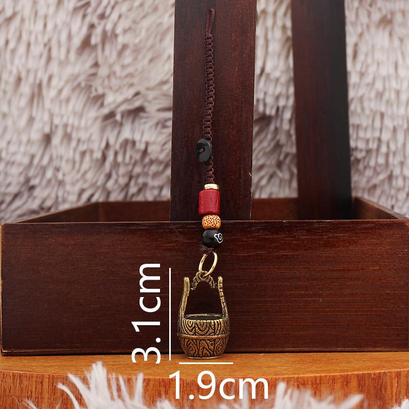 Engraved Retro Brass Car Keychain Accessory - Unisex Good Fortune Pendant