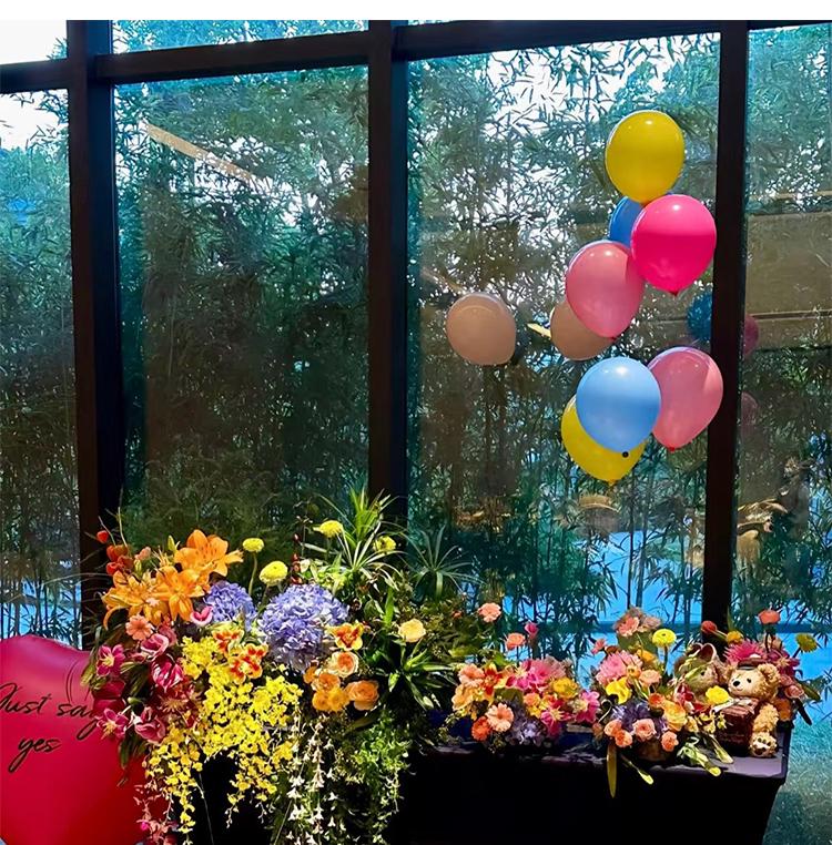 Dopamine Wedding Aisle Flowers: Monet Garden Style, Soft Decorative Flower Strip, Colorful Display.