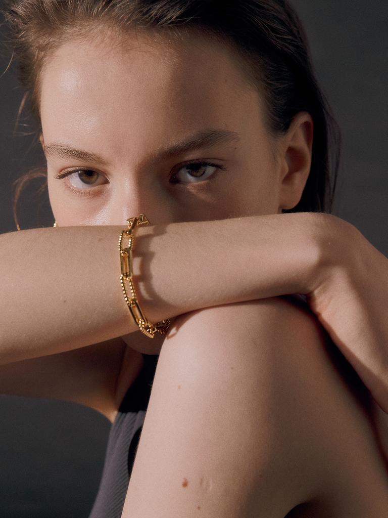 One Enough Setaria Glow Bracelet