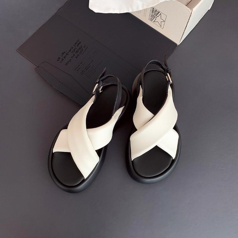 Shei Yiqing Summer~ Lambskin thick-soled cross-buckle with bubble bread casual sandals women's summer