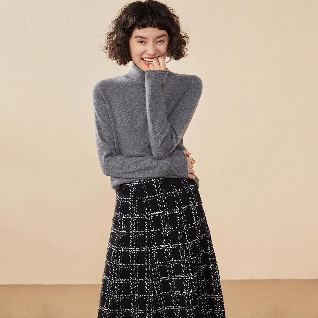 Women's Solid Color Cashmere High Neck Sweater - Loose Knit, Seamless Wool Base Layer