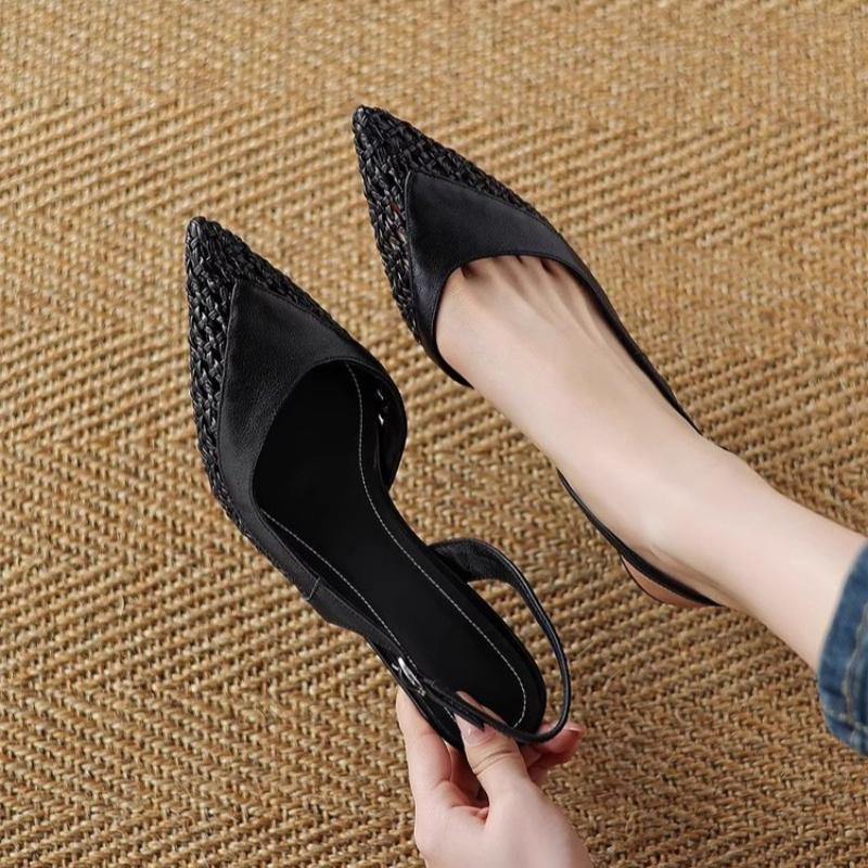 

Босоножки-стилетто римские Летние Новые Острый носок Плетеные Обернутый носок Металлическая Одна пряжка Сзади Открытые Нескользящие Стилетто 35 чёрный