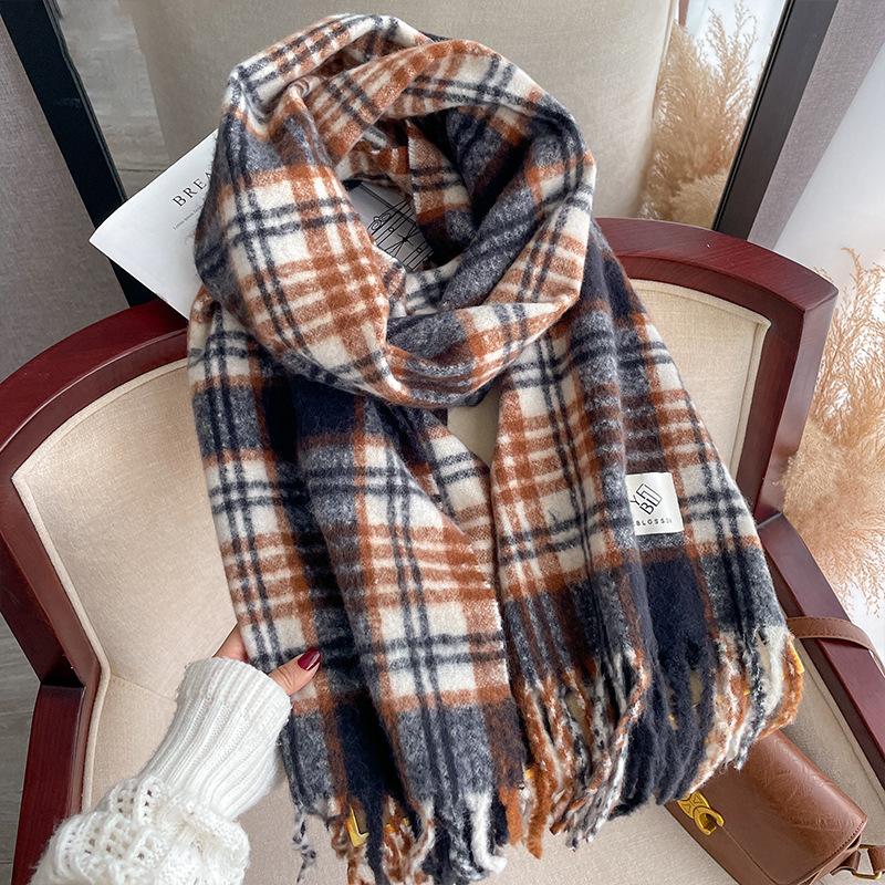 Mint green small fresh imitation cashmere scarf women's literary plaid versatile winter warm couple shawl