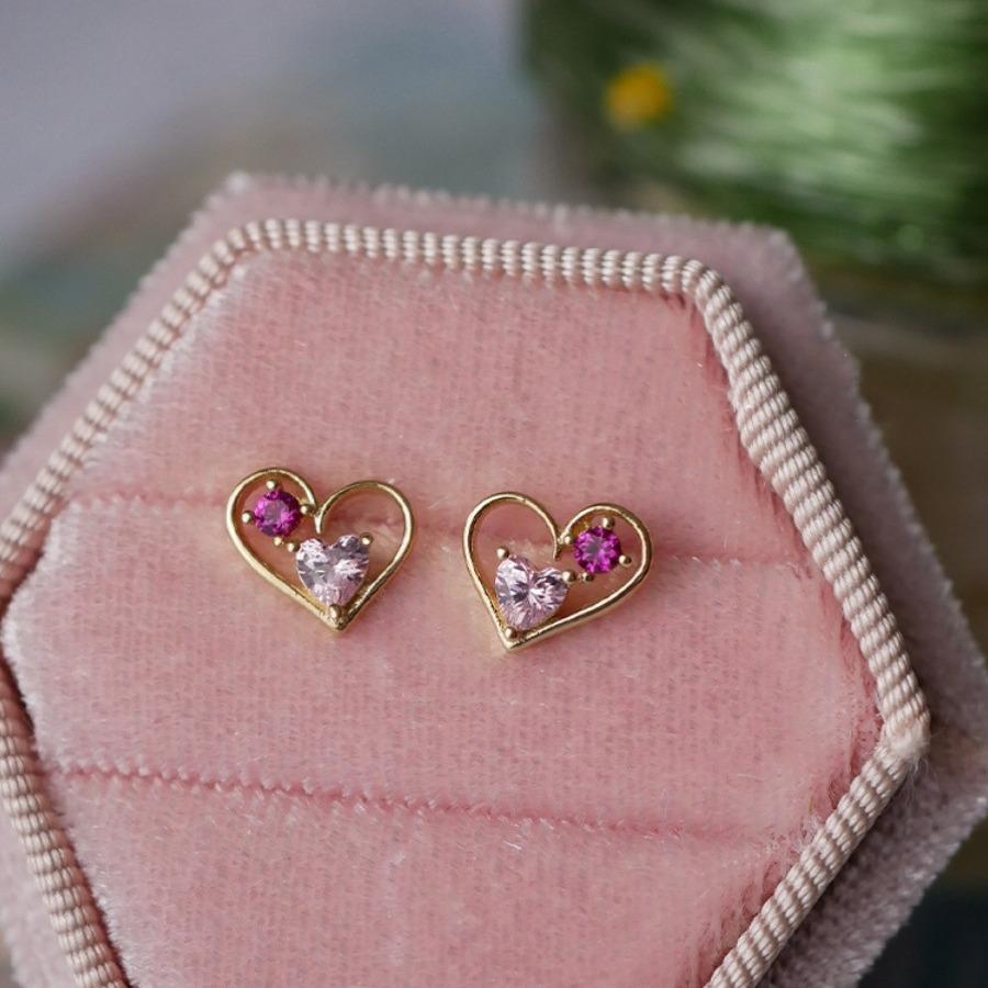 

Genuine 925 Sterling Silver Sweet Trendy Romantic Elegant Heart CZ Stud Earrings for Women Wedding Jewelry Silver
