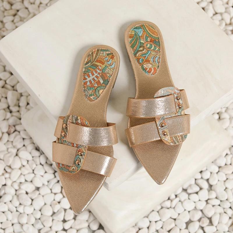 Fashion Fashion Rivet Decoration Design Flat Slippers Women Sexy Open Toe Beach Sandals Comfort Soft Sole Casual Shoes Zapatos De Mujer