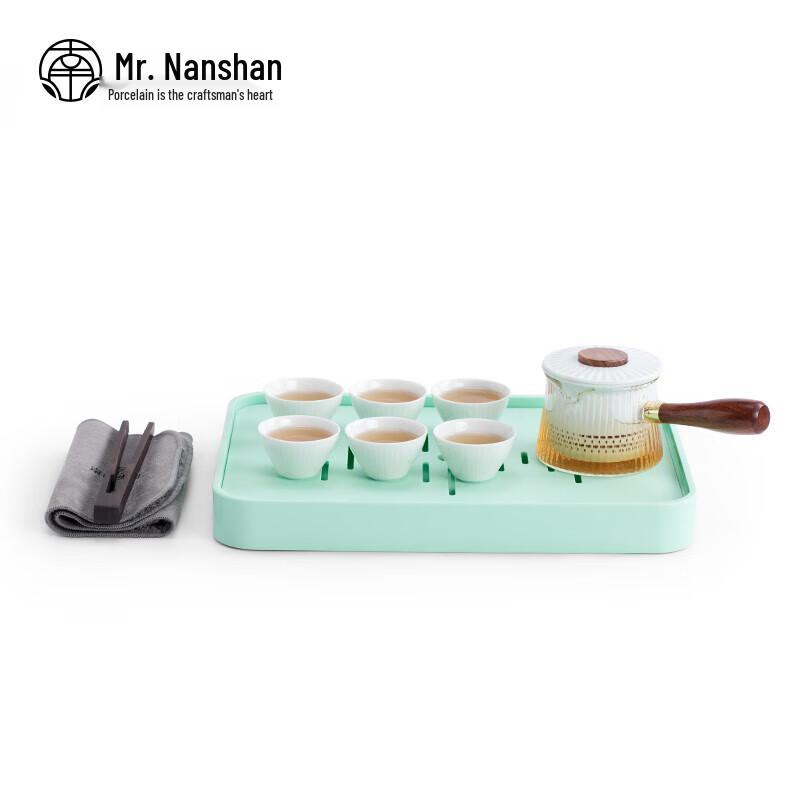 Chinese Ceramic Gongfu Tea Set