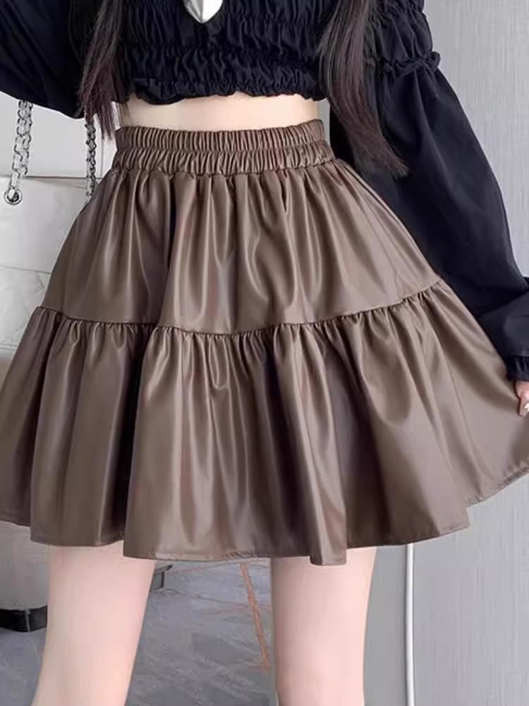 Plus Size Women's Coffee PU Leather Pleated High-Waist A-line Skirt