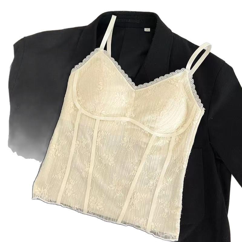 French pure lace with its own chest pad, sling, thin vest type, V-neck fixed cup can be worn outside