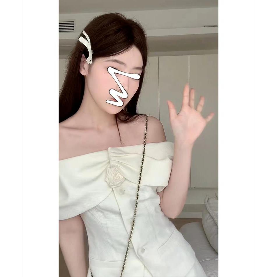 Women's Floral One-Shoulder Suit - 2024 Summer Korean Set: Shirt & High-Waisted Casual Shorts