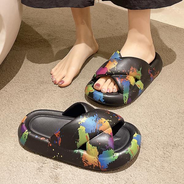 

Модные тапочки Повседневная женская обувь на платформе Сланцы Женские Пляжные шлепанцы Роскошный Сабо Массажные Балетки Летняя Обувь с Граффити Модная Обувь Wo 35