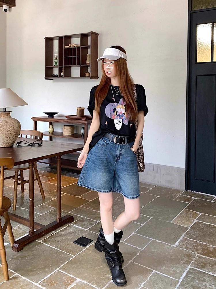 Retro Blue Korean-Style Wide-Leg Denim Shorts for Women - Comfortable and Slimming Five-Point Design with Loose Fit