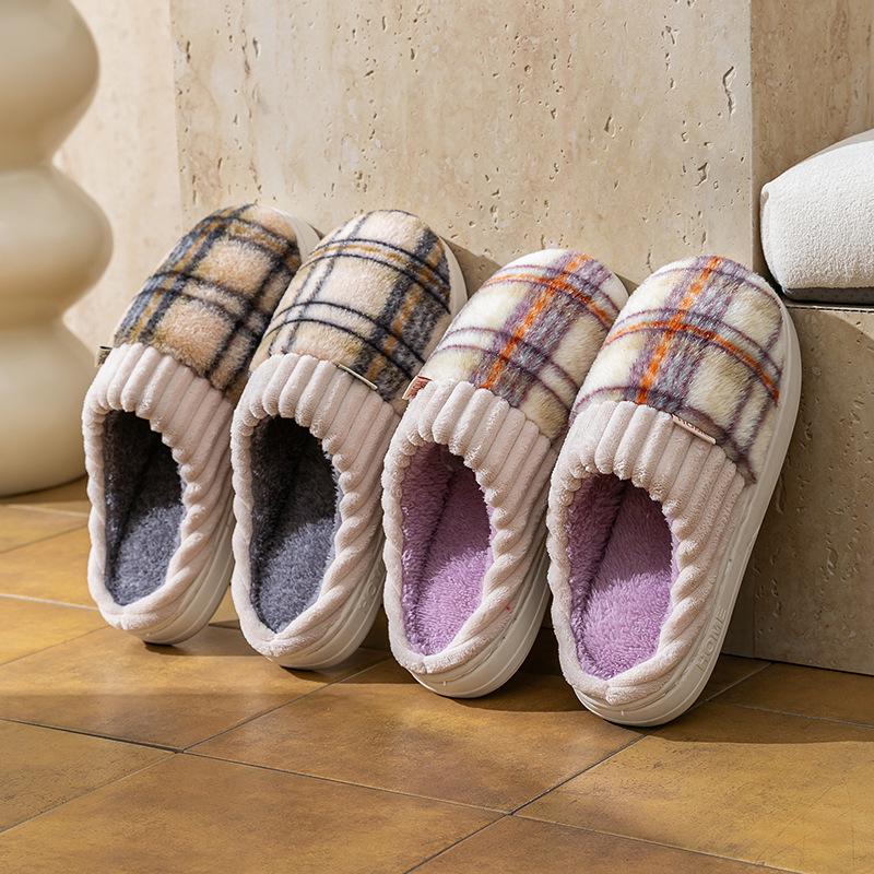 Thick-Soled Non-Slip Velvet-Lined Cotton Slippers for Men & Women - Cozy and Wear-Resistant for Autumn/Winter