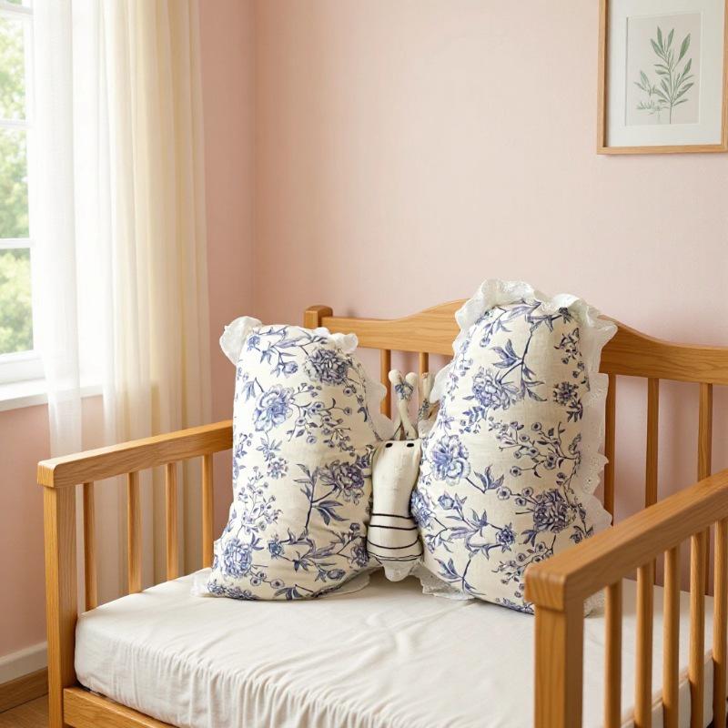 Floral Lace Cotton Linen Throw Pillow for Sofa, Bedroom, Office - Simple Backrest Seat Cushion