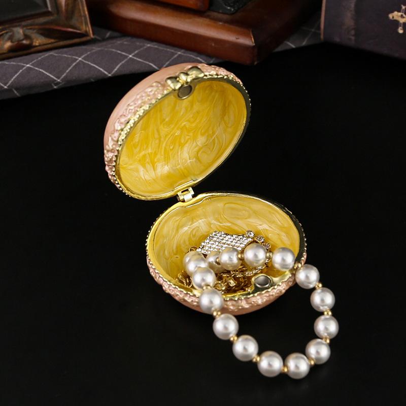 New enamel color diamond-encrusted tower jewelry box, dresser ornament jewelry, ring stud earrings storage box, flip cover and dust-proof.