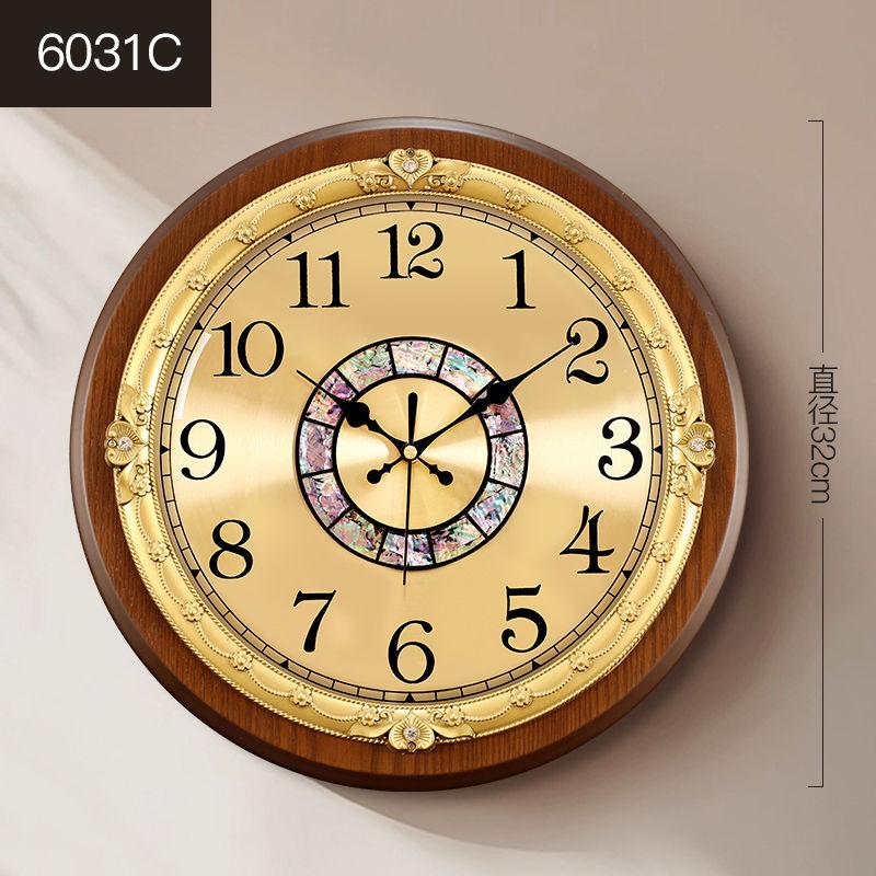 Retro Solid Wood Wall Clock, Living Room Home Fashion Wall-mounted Timepiece, Round High-end Silent Wall-mounted Watch