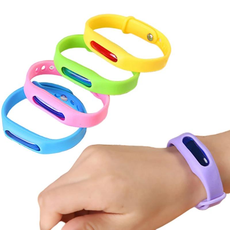 Mosquitoes Repeller Bracelet Silicone Essential Oil Mosquitoes Repeller Adjustable Fly Repeller Bracelet for Children Adults