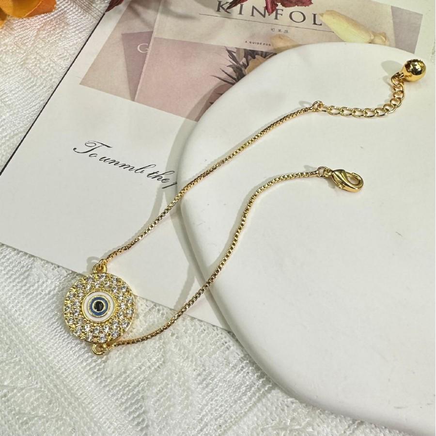 

Европейский и американский винтажный браслет из меди с золотым покрытием и полным бриллиантовым паве «Злой глаз»: Уникальный дизайн ручных украшений