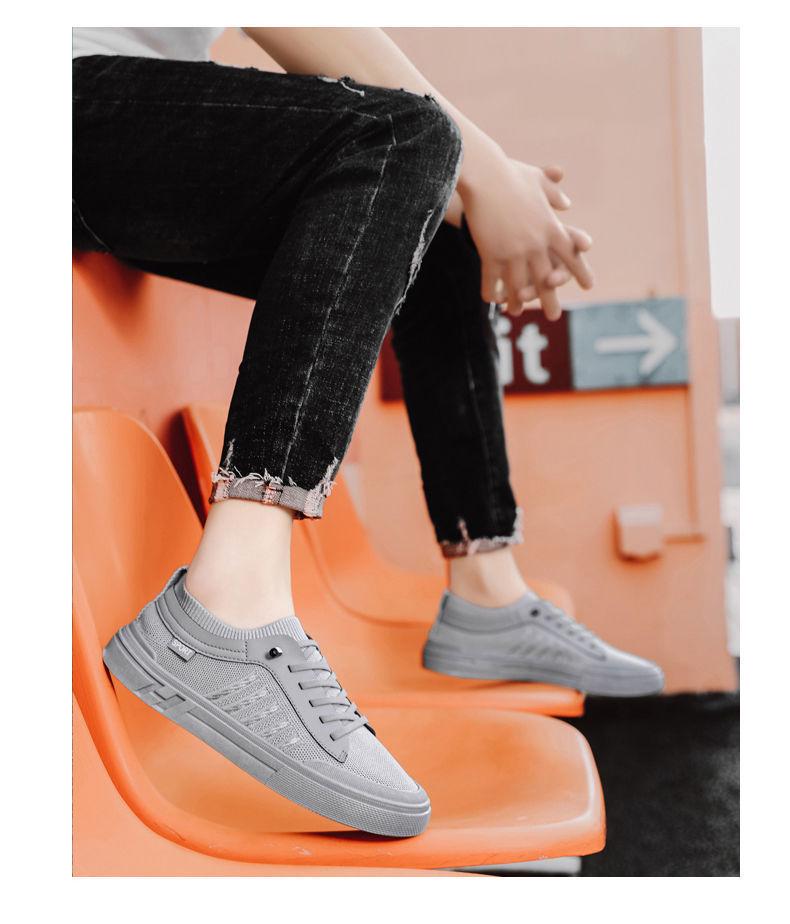 Sommarherrarnas Mesh Andningsbara Slip-on Sneakers: Luktbeständiga Flyknit Körskor för Skate