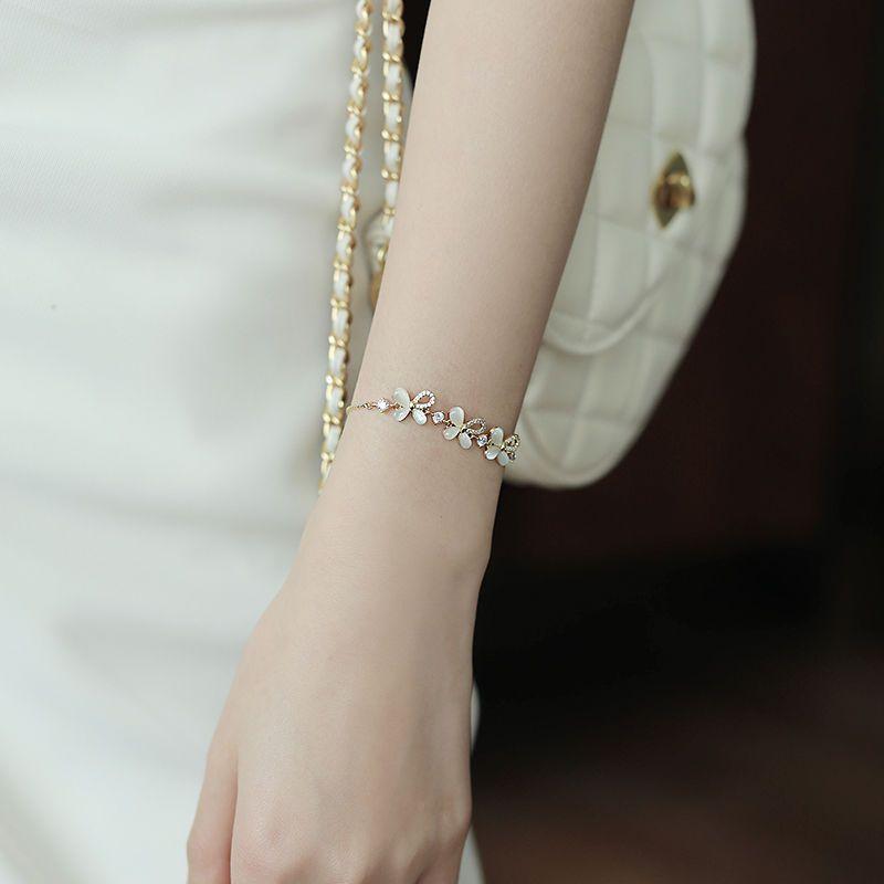 Korean Natural White Stone Butterfly Bracelets Stainless Steel for Women New Fashion Classics Jewelry Gifts