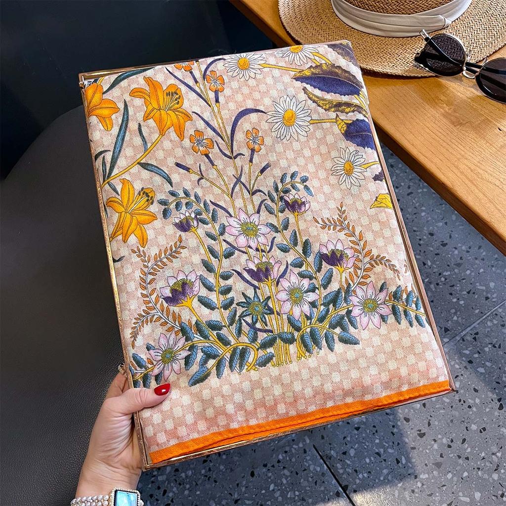 New Spring Summer Warm Scarf For Women Fashion Print Shawl Sun Protection Wrap Pashmina Foulards Foulard Bufandas Poncho