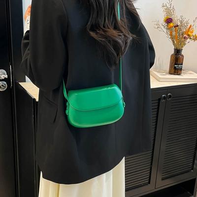 Summer New Casual Saddle Bag Simple Solid Color Versatile Daily Commute Shoulder Messenger Bag Women's Bag