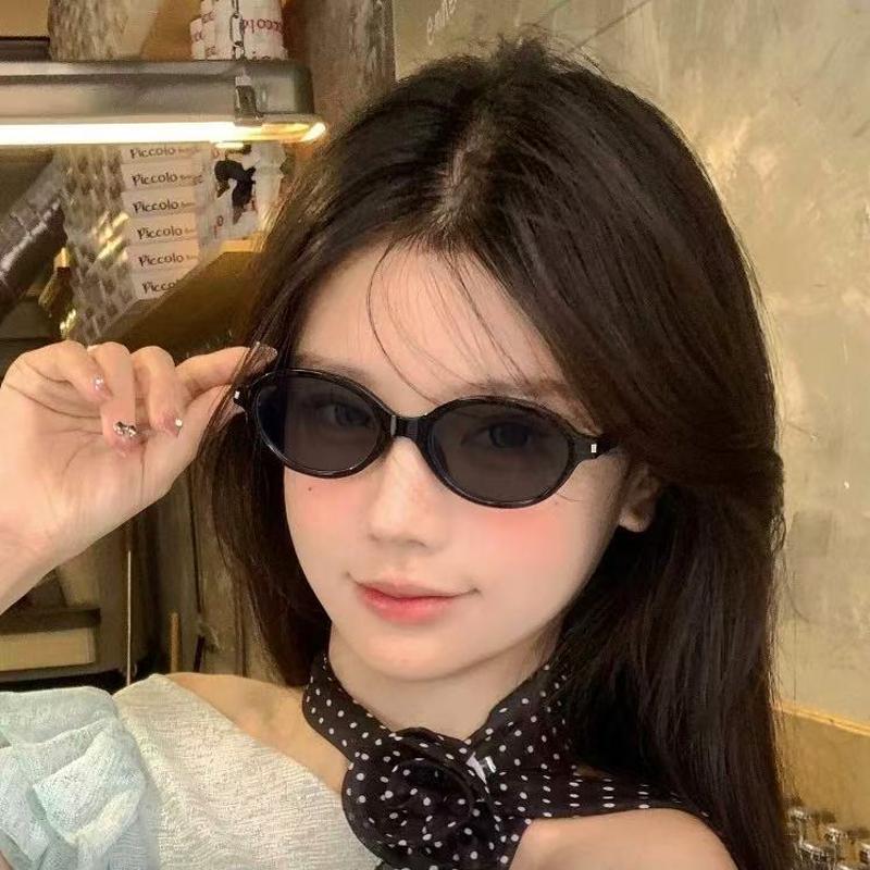 Cycling 1/4pcs Vintage Simple Oval Small Frame Sun Glasses Men Women Street Style Leopard Frame Sunglasses Luxury Brand Eyewear