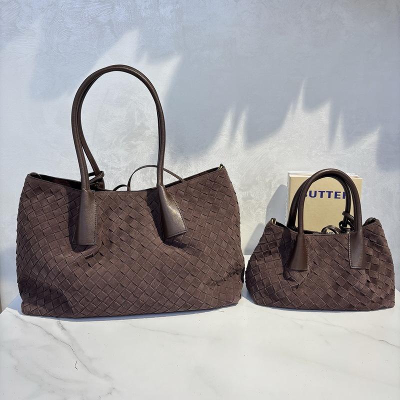 26 New genuine leather women's handmade woven bag, frosted leather tote, mother-and-child cabbage basket, single shoulder bag cross-border wholesale
