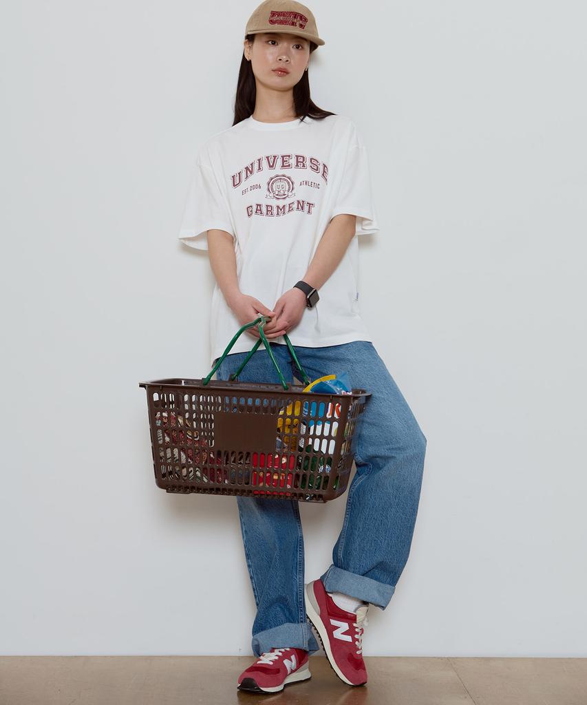 Yunibeoseugameonteu Ug Symbol Logo Print T-Shirt_White