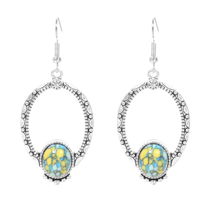 GemChic Women's New Vintage Classical Hollow Crystal Drops Pendant Necklace Earrings Two Piece Set Ethnic Birthday Christmas Jewelry Gift