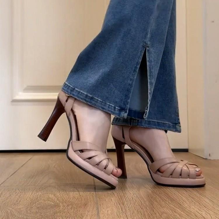 Women's Retro Peep-Toe Single-Strap Sandals: Waterproof Platform Chunky High Heels