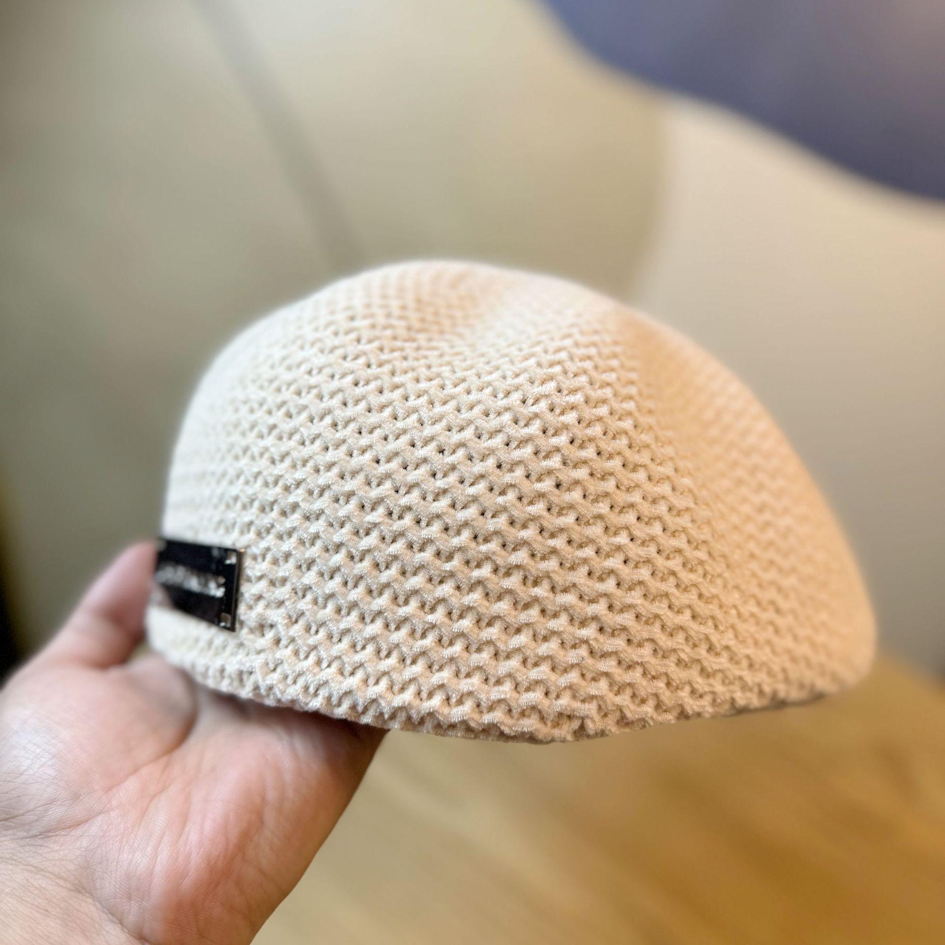 

Корейская версия берета Ins для женщин Модный и универсальный Носить задом наперед Шляпа с козырьком, чтобы показать лицо Маленькая кепка Шляпа художника Adjustable