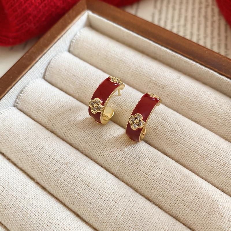Silver Needle New Year's Red Zircon Geometric Earrings Retro Fashion Temperament Versatile Earrings Light Luxury Premium Earrings Women