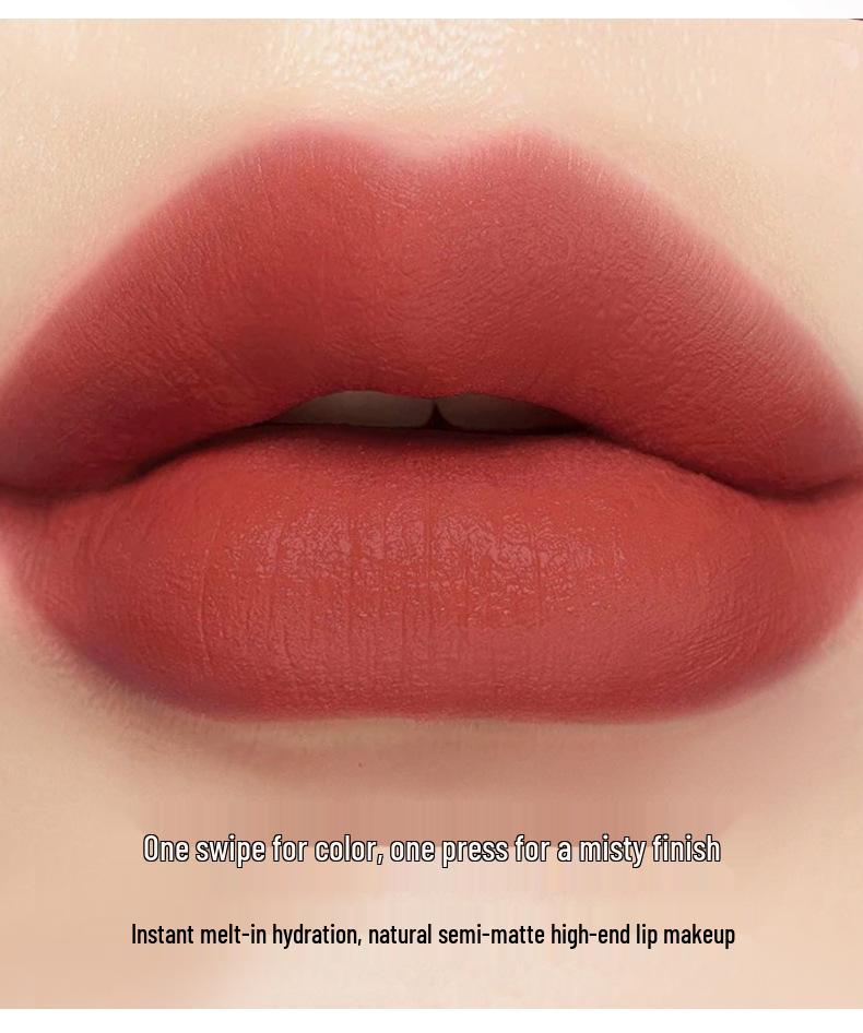 MYG Matte Lip Glaze: Moisturizing, Non-Transfer, Easy Application, Water-Locking, Non-Drying Lipstick.