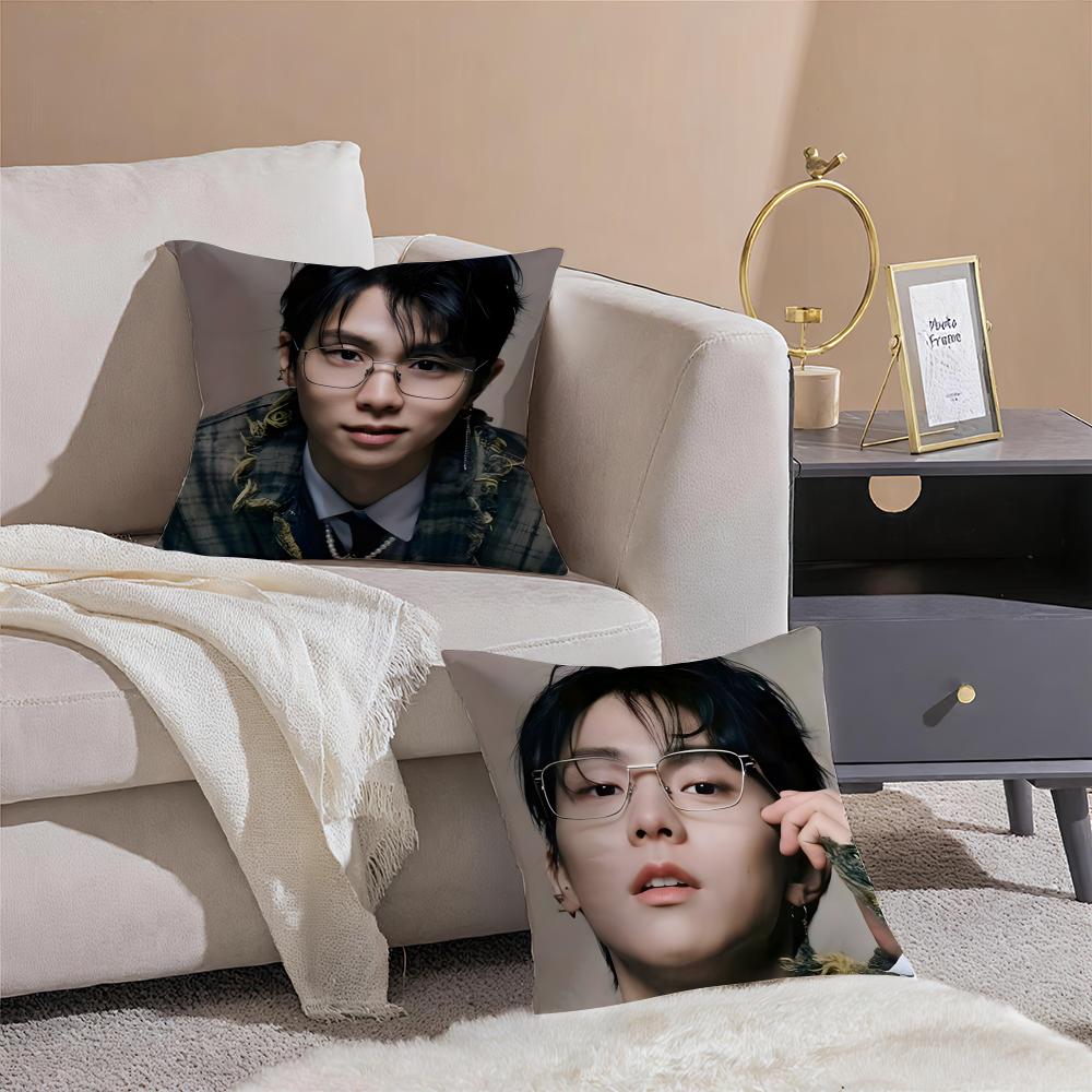figure skating HHanyu Yuzuru Cushion Cover Throw Pillow Cover Hidden Button Durable Polyester Chair Cushion