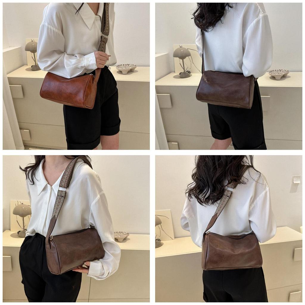 New Arrival Retro Small Bag For Women Fashionable And Casual With Wide Shoulder Strap