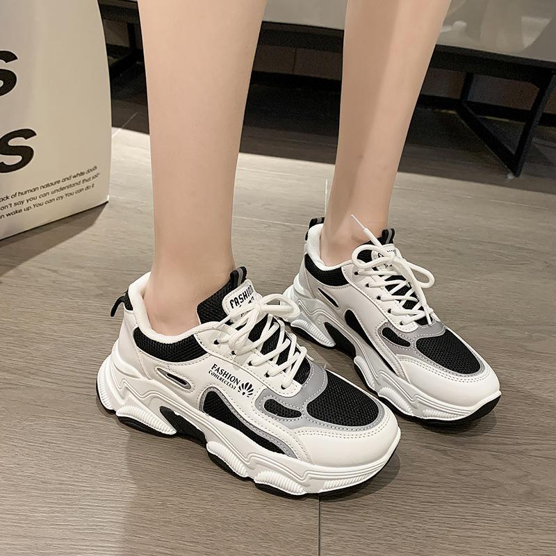 Mode 2024 Printemps et Automne Nouvelles Chaussures de Sport Plates Décontractées à Lacets Respirantes pour Femmes