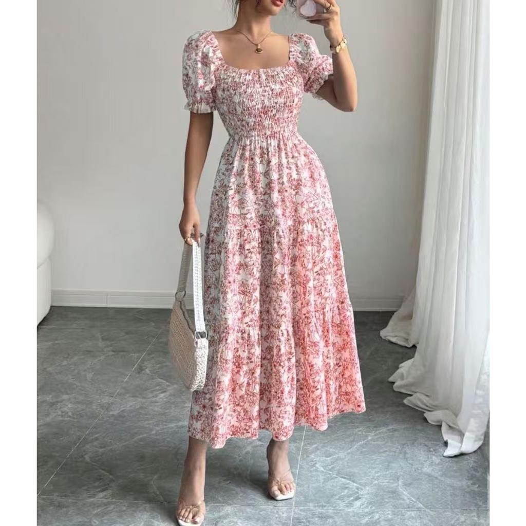 Women's Square Neck Puff Short Sleeve Smocked Floral Print Tiered Midi Dress Elegant Casual Swing Sundress