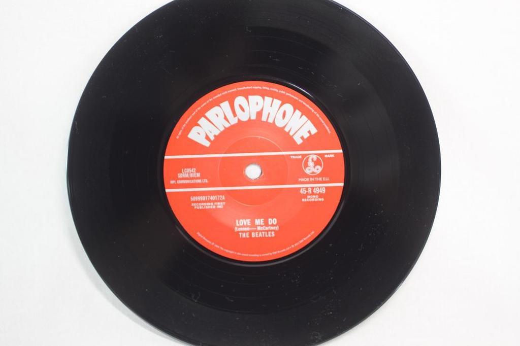 [USED] The Beatles Love Me Do UK Europe EP mono